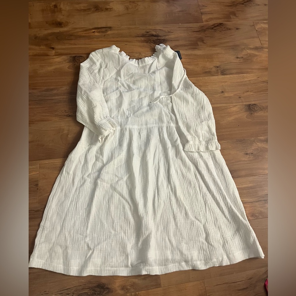 Chic Long Sleeve White Dress
